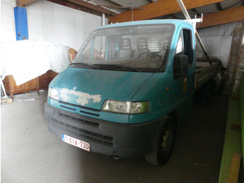 Personenwagen PEUGEOT
