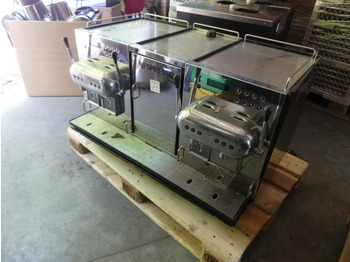 Voedselverwerkende machine