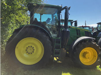 Tractor John Deere 6230R: afbeelding 2 Tractor John Deere 6230R: afbeelding 2