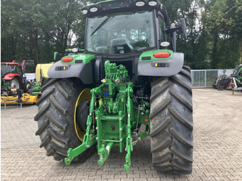 Tractor John Deere 6R 215: afbeelding 3
