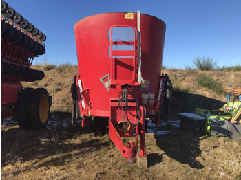 Voermengwagen Trioliet Solomix 2 / 2400 ZK: afbeelding 4 Voermengwagen Trioliet Solomix 2 / 2400 ZK: afbeelding 4