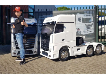 Trekker Scania 770ST V8 NGS SCANIA S770: afbeelding 2