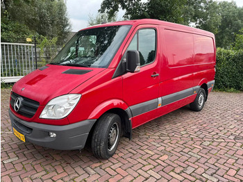 Gesloten bestelwagen MERCEDES-BENZ Sprinter 313