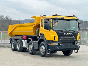 Kipper vrachtwagen SCANIA P 400