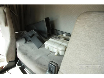 Cabine en interieur voor Vrachtwagen Renault Premium Body & Chassis Parts Cabine RENAULT PREMIUM: afbeelding 5