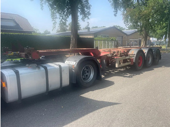 Containertransporter/ Wissellaadbak oplegger RENDERS