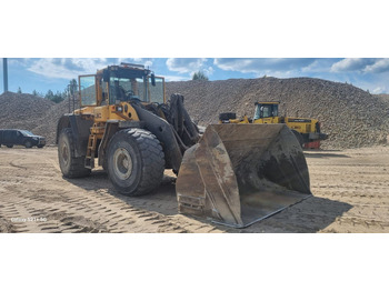 Wiellader VOLVO L220E