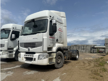 Trekker RENAULT Premium 460