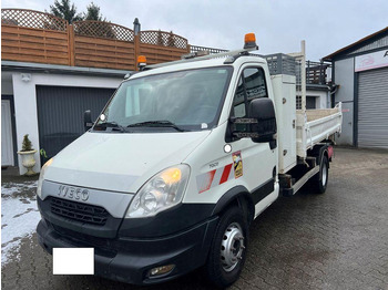 Kipper vrachtwagen IVECO Daily 70c17