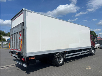 Koelwagen vrachtwagen Renault D 18 250 DTI 18T REFRIGERATOR + LIFT: afbeelding 4