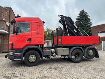 Vrachtwagen met open laadbak SCANIA 124