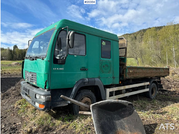 Vrachtwagen met open laadbak MAN