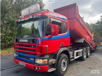 Kipper vrachtwagen SCANIA P124