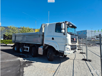 Kipper vrachtwagen Tatra 8P6R43: afbeelding 3