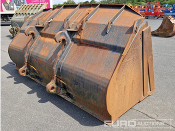 Bak 128" Front Loading Bucket to suit Volvo Wheeled Loader: afbeelding 3