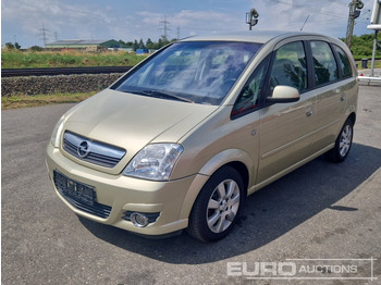 Personenwagen OPEL