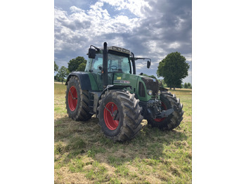 Tractor FENDT 718 Vario