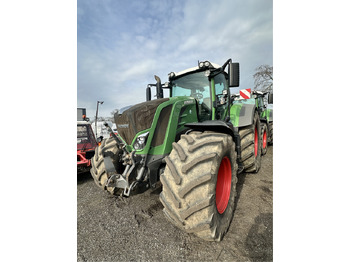 Tractor FENDT 828 Vario