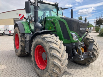 Tractor FENDT 828 Vario
