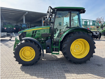 Tractor JOHN DEERE 5090M