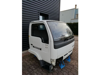 Cabine en interieur voor Vrachtwagen Nissan CABSTAR (1996-2006): afbeelding 3