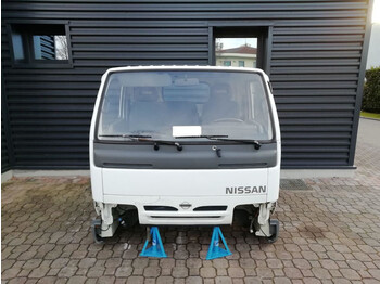 Cabine en interieur voor Vrachtwagen Nissan CABSTAR (1996-2006): afbeelding 2