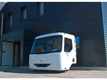 Cabine en interieur RENAULT Midlum