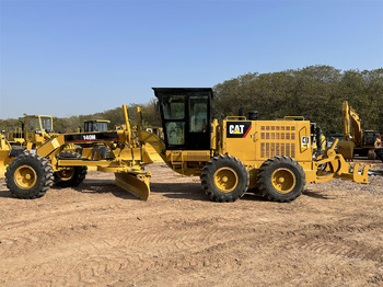 Grader CATERPILLAR 140H: afbeelding 3