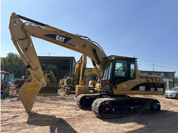Rupsgraafmachine CATERPILLAR 320CL