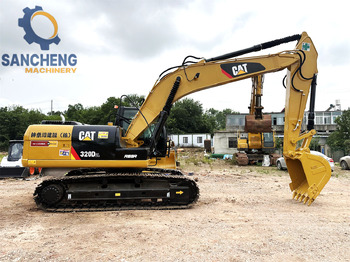 Rupsgraafmachine CATERPILLAR 320D2