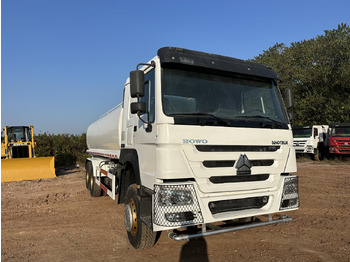 Tankwagen SINOTRUK HOWO
