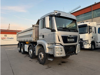 Kipper vrachtwagen MAN TGS