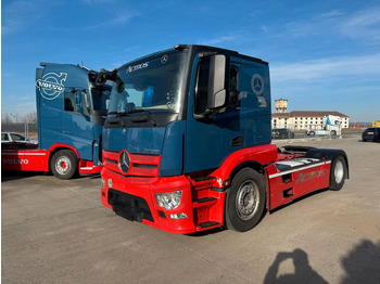 Trekker MERCEDES-BENZ Actros 1843