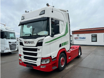 Trekker SCANIA R 450