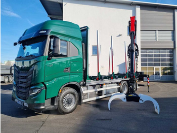 Houttransport IVECO X-WAY