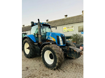Tractor New Holland T8040: afbeelding 2