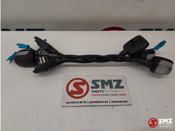 Cabine en interieur voor Vrachtwagen Scania Occ set van 3 leeslampen Scania: afbeelding 2