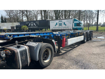 Containertransporter/ Wissellaadbak oplegger KRONE