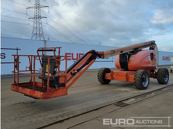 Knikarmhoogwerker JLG 600AJ