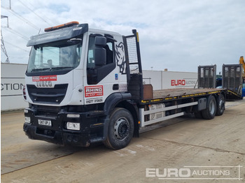 Vrachtwagen met open laadbak IVECO Stralis