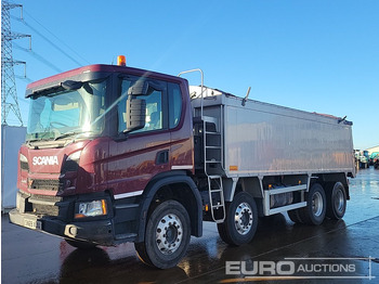 Kipper vrachtwagen SCANIA P 410