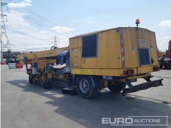 Sneeuwblazer Bucher Schorling P21 Single Axle Runway Sweeper, Snow Clearing Brush, Snow Blower, Dryer: afbeelding 3