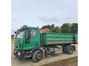 Haakarmsysteem vrachtwagen IVECO