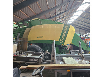 Hooi-/ Voedermachine KRONE Big pack