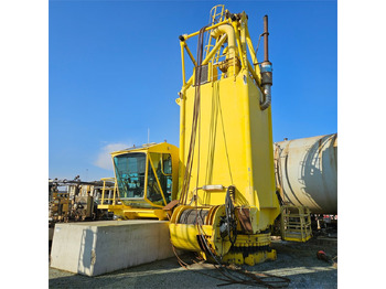 Havenmaterieel LIEBHERR
