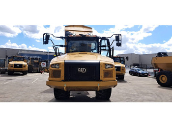 Kiepwagen met knikbesturing CATERPILLAR 730