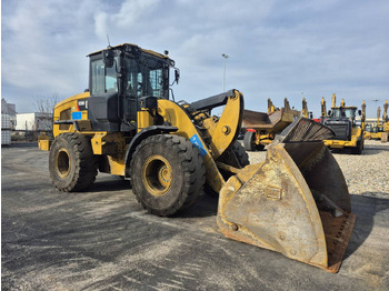 Wiellader CATERPILLAR 926M