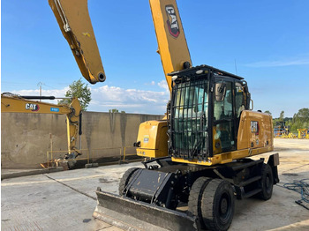 Mobiele graafmachine CATERPILLAR MH3024