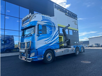 Haakarmsysteem vrachtwagen DAF XF 530