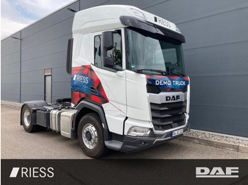 Trekker DAF XF 530